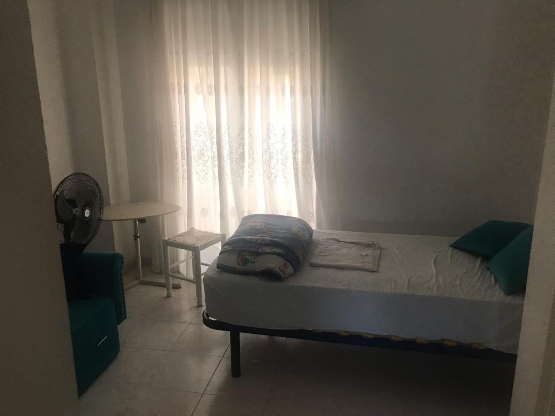 Malaga Habitacion En Apartamento Carlos Haya Lejlighed Eksteriør billede